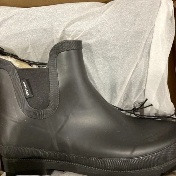New Ladies Tretorn‎ warm lines Chesla Boots sz 10 - Picture 4 of 5